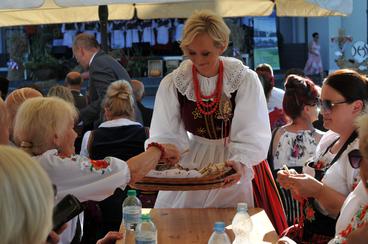 Święto Plonów Powiatu Wieluńskiego odbyło się w Osjakowie
